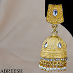 Load image into Gallery viewer, RACHNA Jhumkay Beige&amp;Gold
